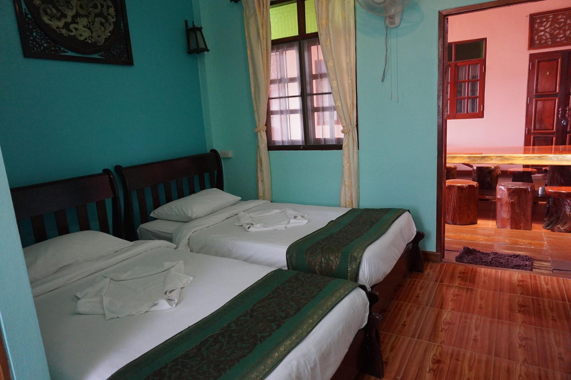 The Old Chiangkhan Boutique Hotel Csiangkham Kültér fotó