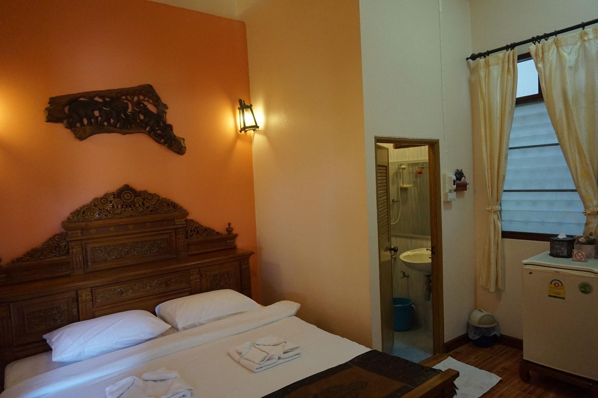 The Old Chiangkhan Boutique Hotel Csiangkham Kültér fotó
