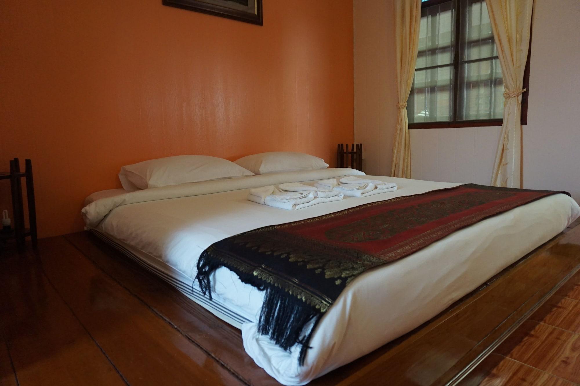 The Old Chiangkhan Boutique Hotel Csiangkham Kültér fotó