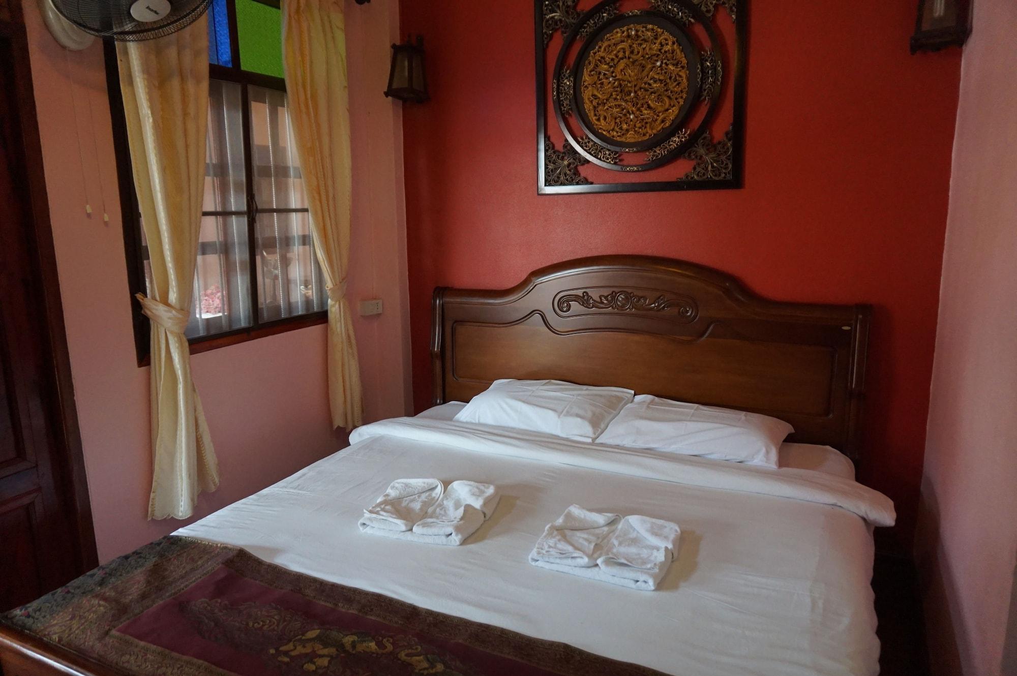 The Old Chiangkhan Boutique Hotel Csiangkham Kültér fotó