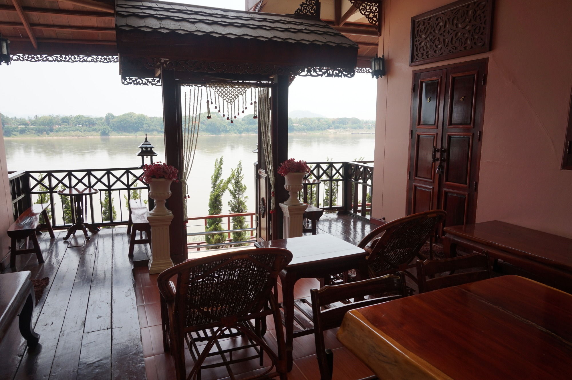 The Old Chiangkhan Boutique Hotel Csiangkham Kültér fotó
